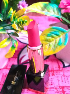 MyGlamm Manish Malhotra Soft Matte Lipstick - Pink