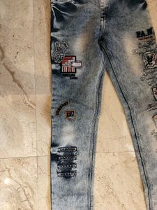 Stylish Acid Wash Jeans with Patches
