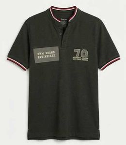 Men's  Graphic Print Henley Shirt (size L)