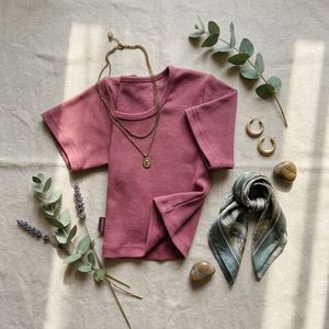 Chic Ribbed Pink Top
