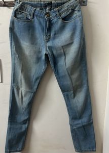 Light Wash Denim Jeans