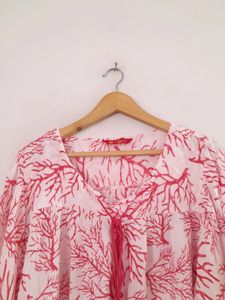 Pink Casual Top (Women's)