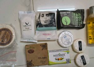 10 Assorted Toiletries & Soap bar mini