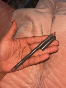 MAC Lip Pencil