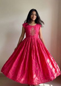 Elegant Pink Ethnic Gown