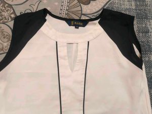 RARE White Sleevless Top