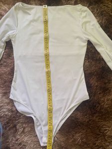 H&amp;M Fitted White Top