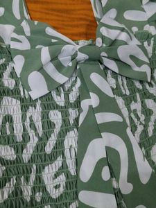 Stylish Green White Print Top
