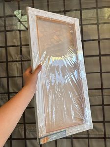 Canvas fir painting/ Artist canva