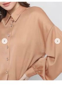 🌸Vero Moda slim-fit shirt
