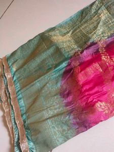 Beautiful dupatta with Pink & Teal Hues