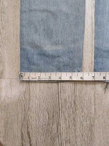 Ma5870 Umm savvy jeans waist 28 inches