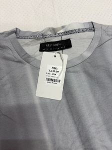 Stylish Men's Grey Graphic T-Shirt