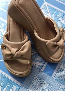 Cute Bow wedge Sandals