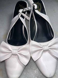 white bow heels