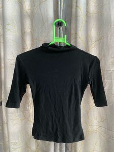 Black Mock Neck 3/4 Sleeve Top