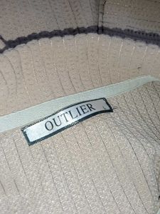 brand new 👌🆕☑️Ribbed Half-Zip Collared Tee