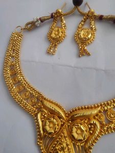 Micro Gold Fashion Jewellery Set OF 2 PCS