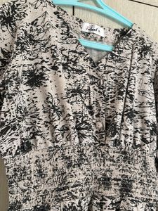 Chic Smocked Waist Floral Print Top