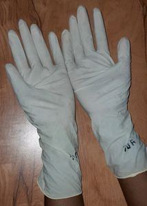 Surgi - Safe Non - Sterile Latex Surgical Gloves