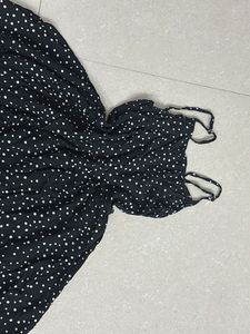 BLACK MINI POLKA DOT DRESS 👗