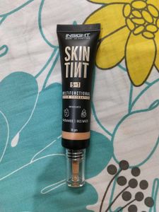 Insight Skin Tint Foundation