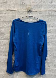 🇺🇸 Nike imported Long Sleeve Athletic Shirt