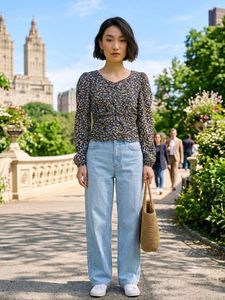 Floral Print Long Sleeve V-Neck Top