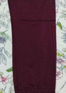 BURGUNDY CARGO PANTS