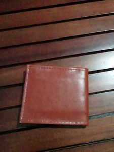 a premium wallet shine like new