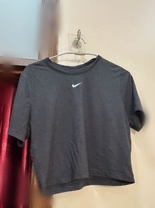 Nike Tee Black Slim Fit