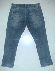 💎 Calvin Klein Jeans — CONFIDENT VIBES (Men)