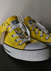 Converse All Star Chucktaylor Lowcut💛