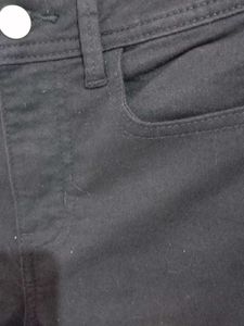 Classic Black Skinny Jeans
