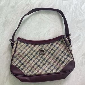 Daks Chic Plaid y2k Shoulder Bag