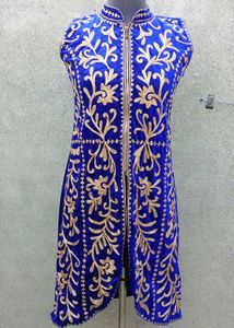 Royal Blue Embroidered Velvet Kurta
