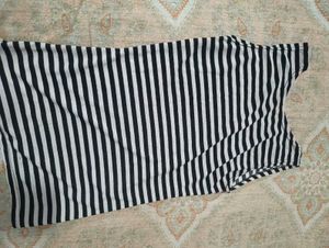 combo+++ 3 tops ....Black &amp; White Striped Knit Top