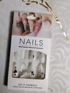 Elegant French Tip Press-On Nails