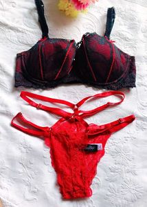 Lace Trimmed Push-Up Bra with brief 👍