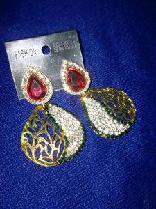 fashion earrings