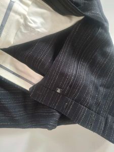 Elegant Striped men 2 piece suit