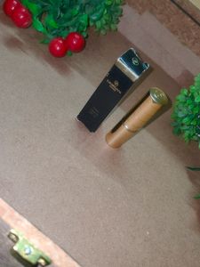 GIORDANI GOLD iconic Lipstick In True Red Colour