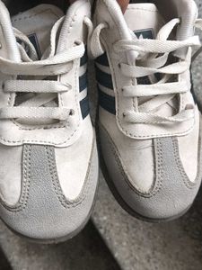 Adidas Casual Sneakers