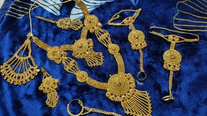 Gold-tone Indian Jewelry Set