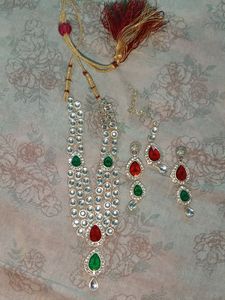 Choker Red Green Multicolour Stone Set