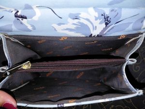 sling bag