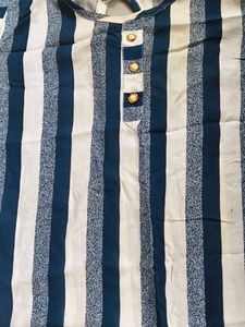 Blue &amp; White Striped Kurta
