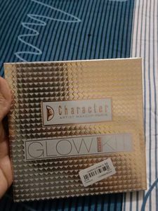 Character Glow Kit highlighter