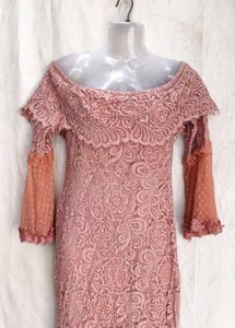 Elegant Off-Shoulder Lace Gown