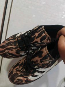 Stylish Leopard Print H&m Sneakers